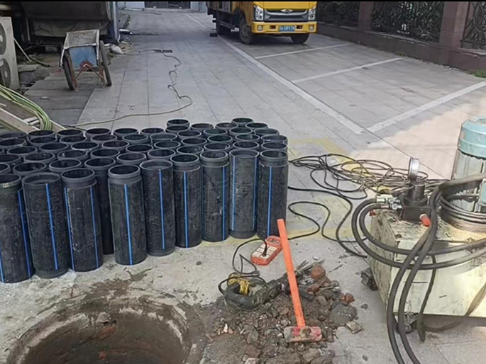 乌兰察布PE置换管厂家 DN315置换管 非开挖管短管置换